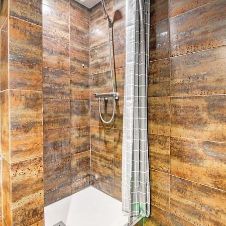 Cozy Penthouse, 20 Min To Downtown, Alcala Norte Madri Exterior foto